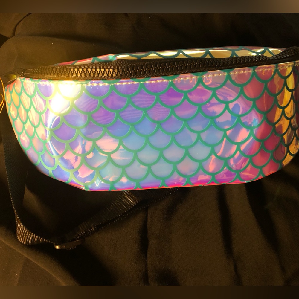 Sun Squad 2-Can Cooler Hip Bag